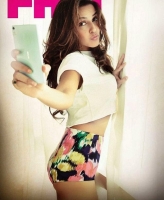 Neha Dhupia hot selfie photo Neha Dhupia hot selfie photo