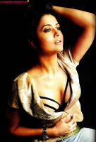 Wet Amrita Arora Cleavgae Pic Wet Amrita Arora Cleavgae Pic